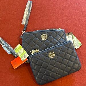 Two pack Badgley Mischka navy blue clitch wristlet women’s bag purse